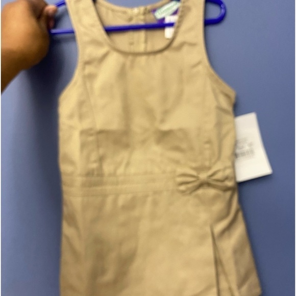 Classroom School Uniforms Toddler Preschool Girls Zig-zag Jumper 2T
NWT - Picture 2 of 5